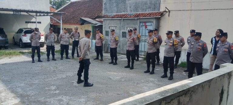 Polsek Ciawigebang Siagakan Personel Amankan Nobar