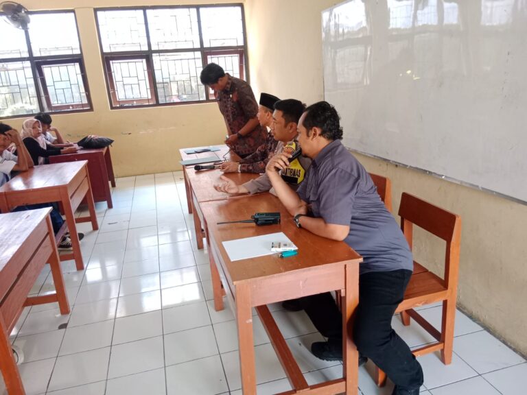Wujudkan Generasi Muda Berkualitas, Polsek Ciawigebang Gelar Pembinaan Pelajar SMP Negeri 1