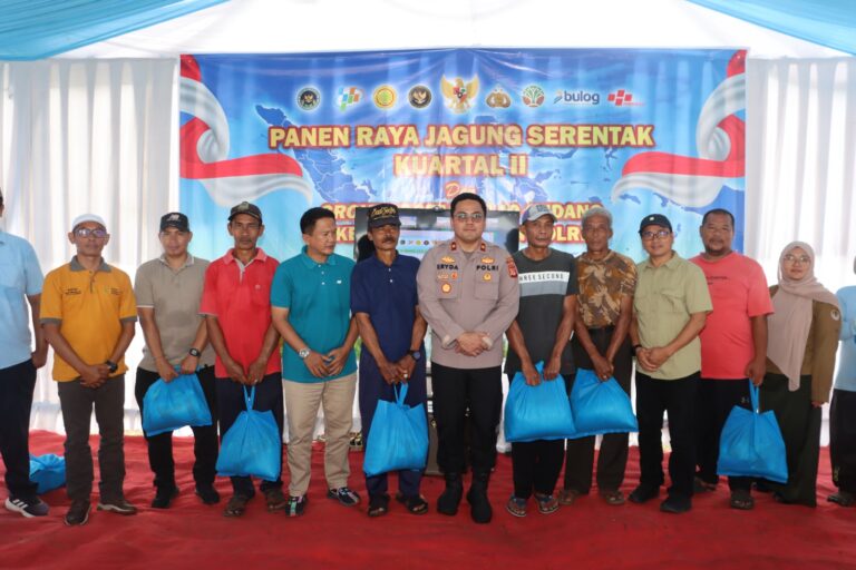 Polres Kuningan Sukses Gelar Panen Raya Jagung Serentak 2026 di 3 Lokasi, Dukung Program Swasembada Pangan Presiden Prabowo