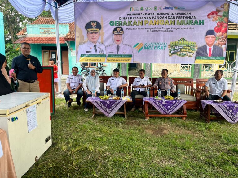 IPDA Lukman Hakim Tunjukkan Dukungan Penuh Program Gerakan Pangan Murah Padaringan di Desa Pancalang, Hadir Langsung Kawal Pengendalian Inflasi dan Perkuat Ketahanan Pangan Masyarakat Kabupaten Kuningan