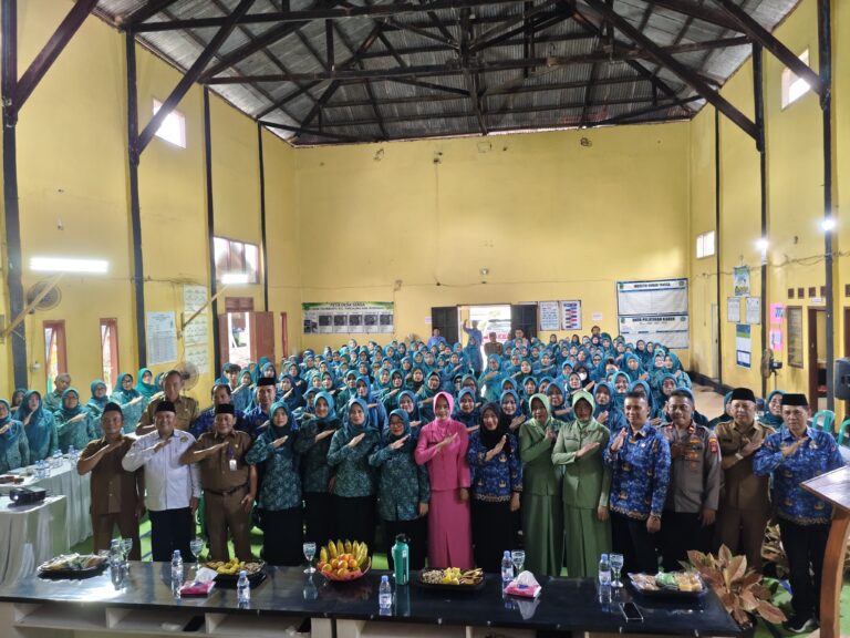 Kapolsek Pancalang Hadiri dan Dukung Kegiatan Bina Wilayah TP PKK Kabupaten Kuningan Sebagai Wujud Sinergitas Pembinaan Masyarakat dan Penguatan Program Pemberdayaan