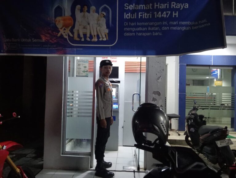 CEGAH GANGGUAN KAMTIBMAS DI AKHIR PEKAN, POLSEK SUBANG LAKUKAN PATROLI KRYD.