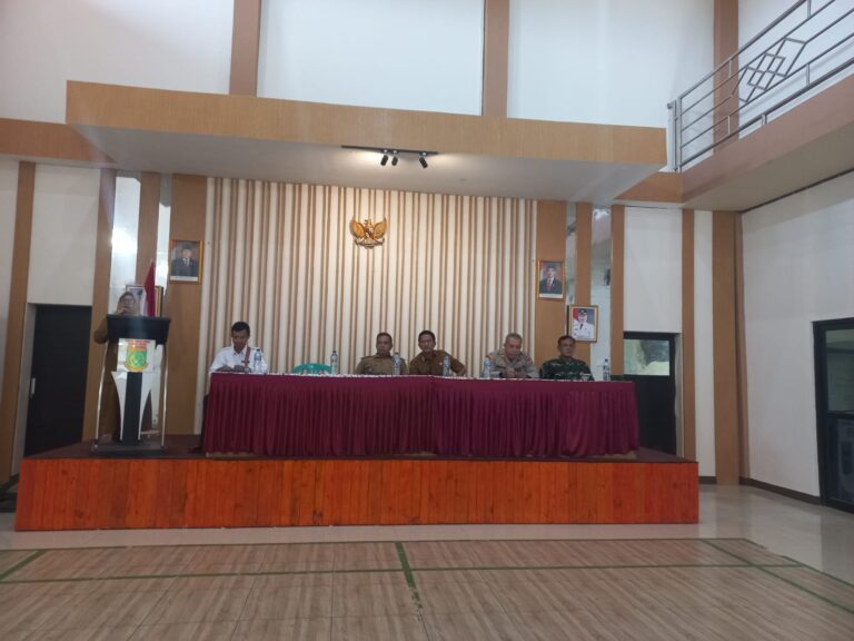Polsek Luragung Mendukung Program Makan Bergizi Gratis di Desa Cikandang Kecamatan Luragung
