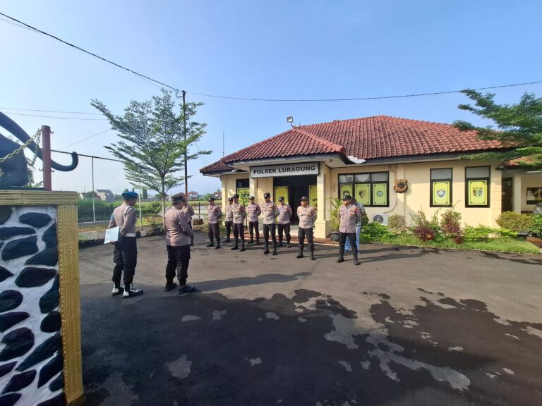 Kapolsek Luragung Pimpin Apel Pagi, Tekankan Disiplin dan Pelayanan Prima