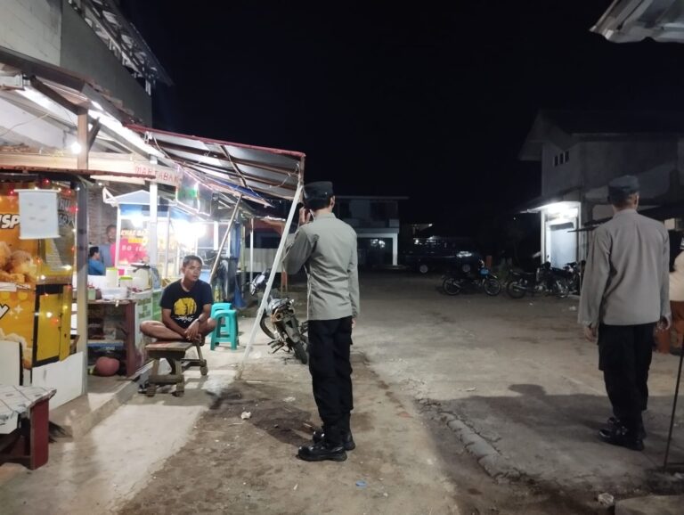 POLSEK SUBANG GENCARKAN PATROLI KRYD, ANTISIPASI C3 DAN GANGGUAN KAMTIBMAS DI MALAM AKHIR PEKAN.