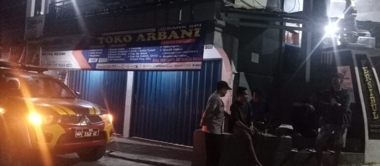 ANGGOTA POLSEK SUBANG INTENSIFKAN PATROLI MALAM, ANTISIPASI C3 DAN GANGGUAN KAMTIBMAS.