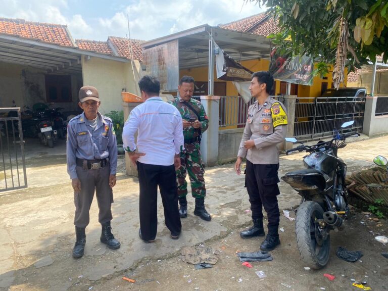 ‘Anggota Patroli Polsek Cibingbin Laksanakan Patroli Dialogis Antisipasi C3, Demi menjaga Kondusifitas diwilayah hukum Polsek Cibingbin’