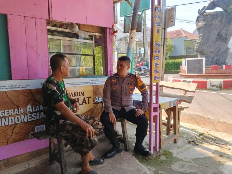 Langkah Konkret Aipda Teguh Diantoro Ajak Warga Cirea Jaga Malam demi Tekan Angka Kriminalitas