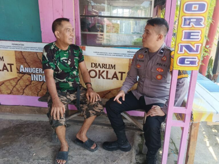 Petakan Potensi Kerawanan Sosial, Personel Polsek Mandirancan Koordinasi Intensif dengan Pemuka Desa