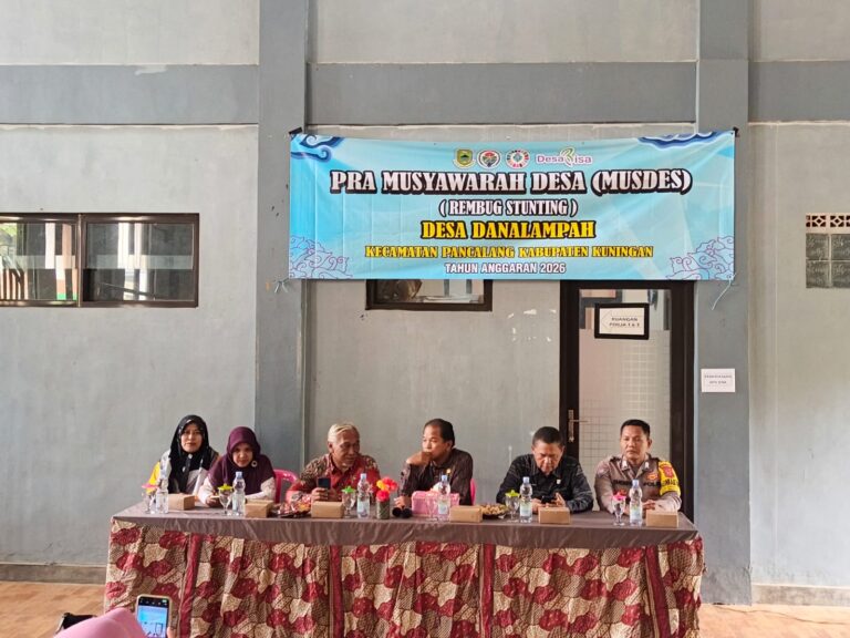 Dorong Komitmen Bersama dan Edukasi Kamtibmas untuk Mendukung Pencegahan Stunting di Kecamatan Pancalang, Bhabinkamtibmas Desa Danalampah Brigadir Dendi Sopandi Hadiri Pra Musyawarah Desa Rembug Stunting