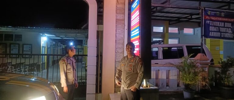 Personel Patroli Polsek Pancalang Intensifkan Kegiatan KRYD di Kawasan UPTD Puskesmas Pancalang, Sampaikan Himbauan Kamtibmas serta Antisipasi C3 dan Berbagai Potensi Gangguan Keamanan Demi Mewujudkan Situasi Wilayah yang Aman, Nyaman, dan Kondusif