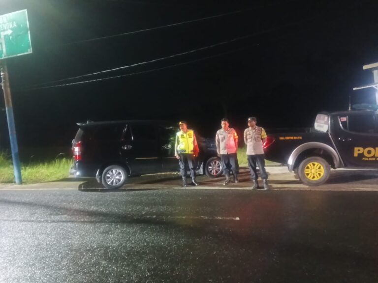 Sistem Pengamanan Berlapis KRYD, Polsek Mandirancan Siagakan Personel di Perbatasan Antisipasi Kejahatan Malam Hari
