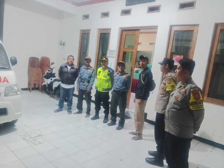 Kemitraan Strategis Harkamtibmas, Kapolsek Mandirancan Gandeng Piket Desa Pakembangan Guna Redam Kejahatan Malam