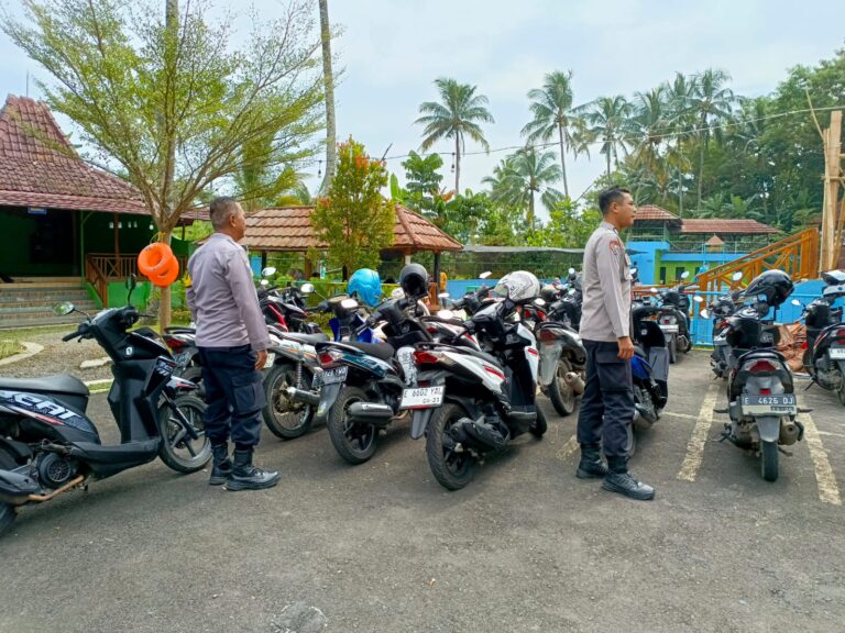 Akselerasi Proteksi Kawasan Pariwisata, Polsek Mandirancan Siagakan Jaringan Kontak Darurat di Tiga Destinasi Utama