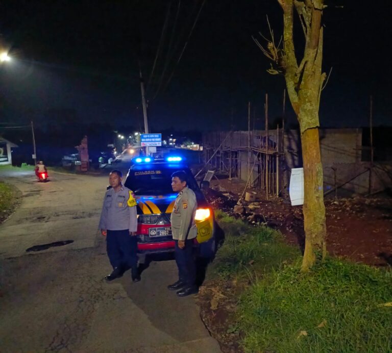 Akselerasi Pengamanan Garis Batas Wilayah, Polsek Mandirancan Siagakan Blue Light Patrol Halau Kejahatan Lintas Kabupaten