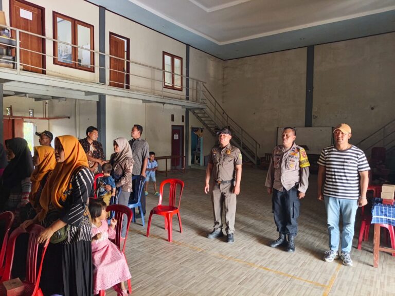 Personil Polsek Pancalang Hadiri Kegiatan Rembuk Stunting Desa Sumbakeling serta Sampaikan Imbauan Kamtibmas dan Edukasi Pentingnya Pola Hidup Sehat untuk Mendukung Kesejahteraan Masyarakat